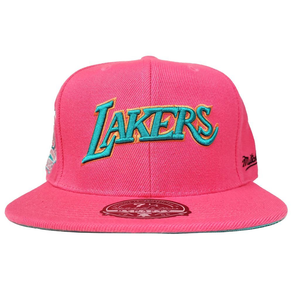 LA Lakers Mitchell & Ness NBA Fitted 7 1/4 Flatbill‎ Hat Cap 3D Logo Pink NWT